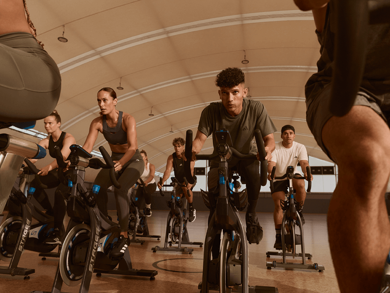 séance de RPM, cours collectif à L'Appart Fitness