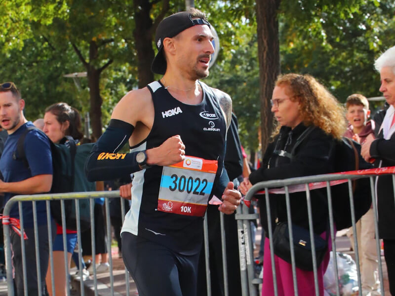 Anthony Frontera athlète élite 10 km pendant une course